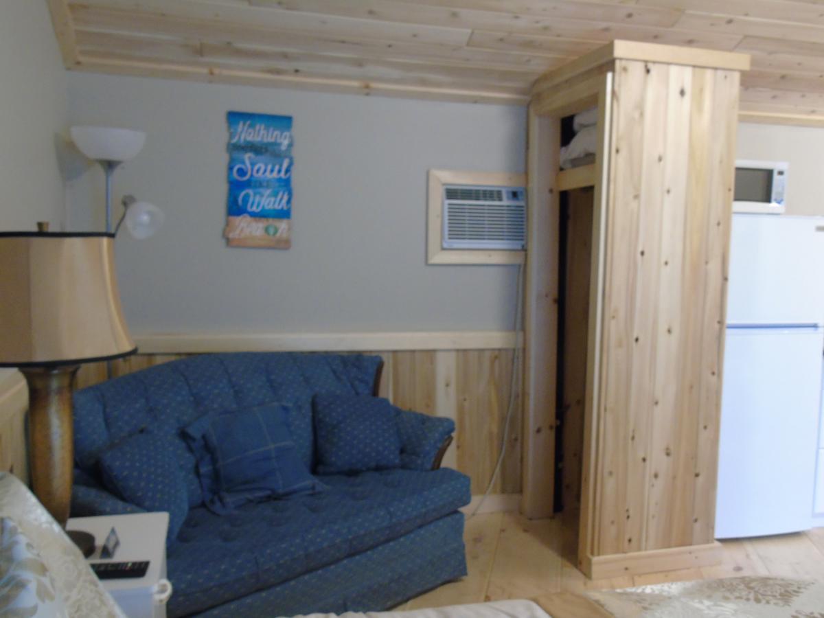 Kit Wat Motel & Marina Sauble Beach Exterior foto